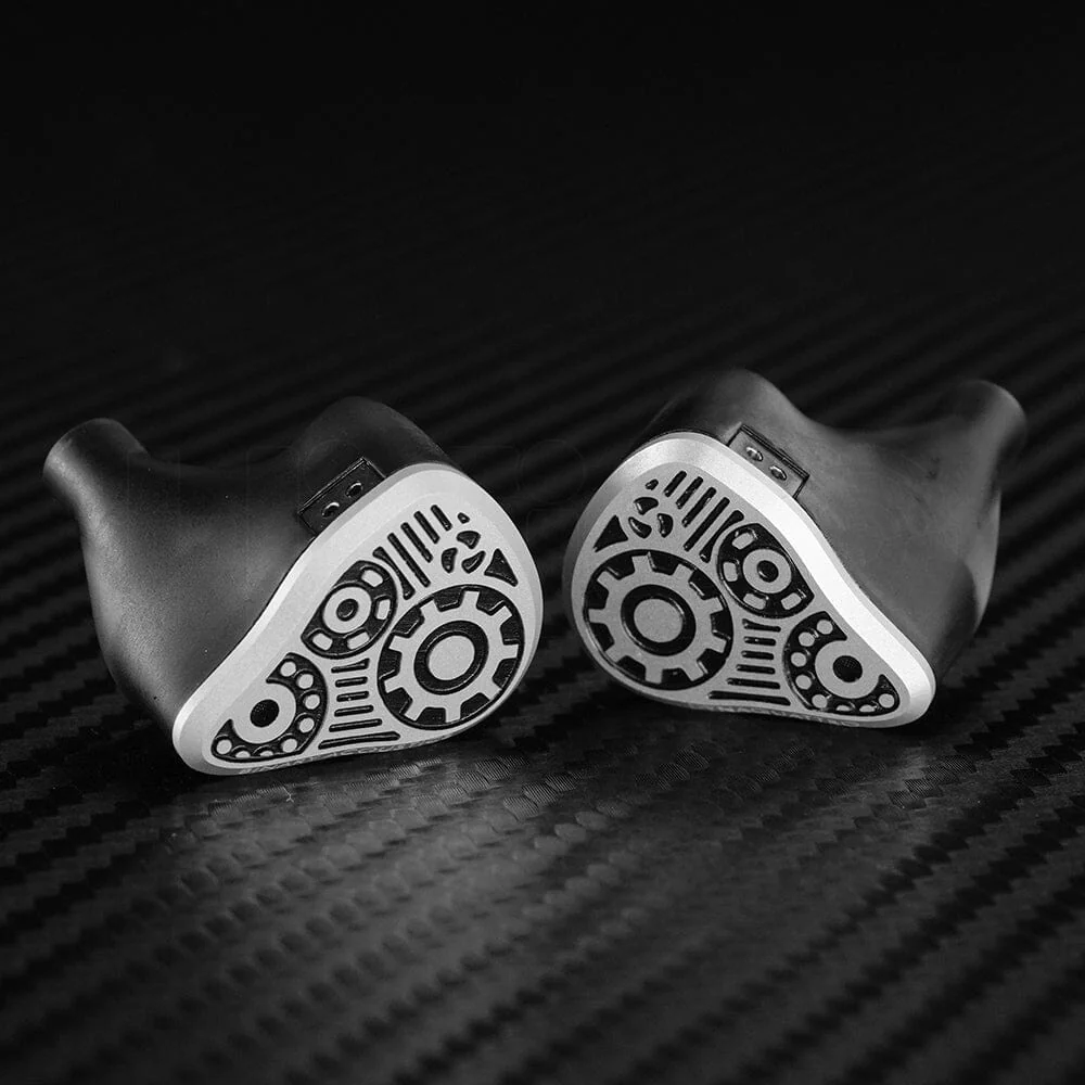 Binary Dynaquattro 4 Dynamic Driver IEMs - Image 8