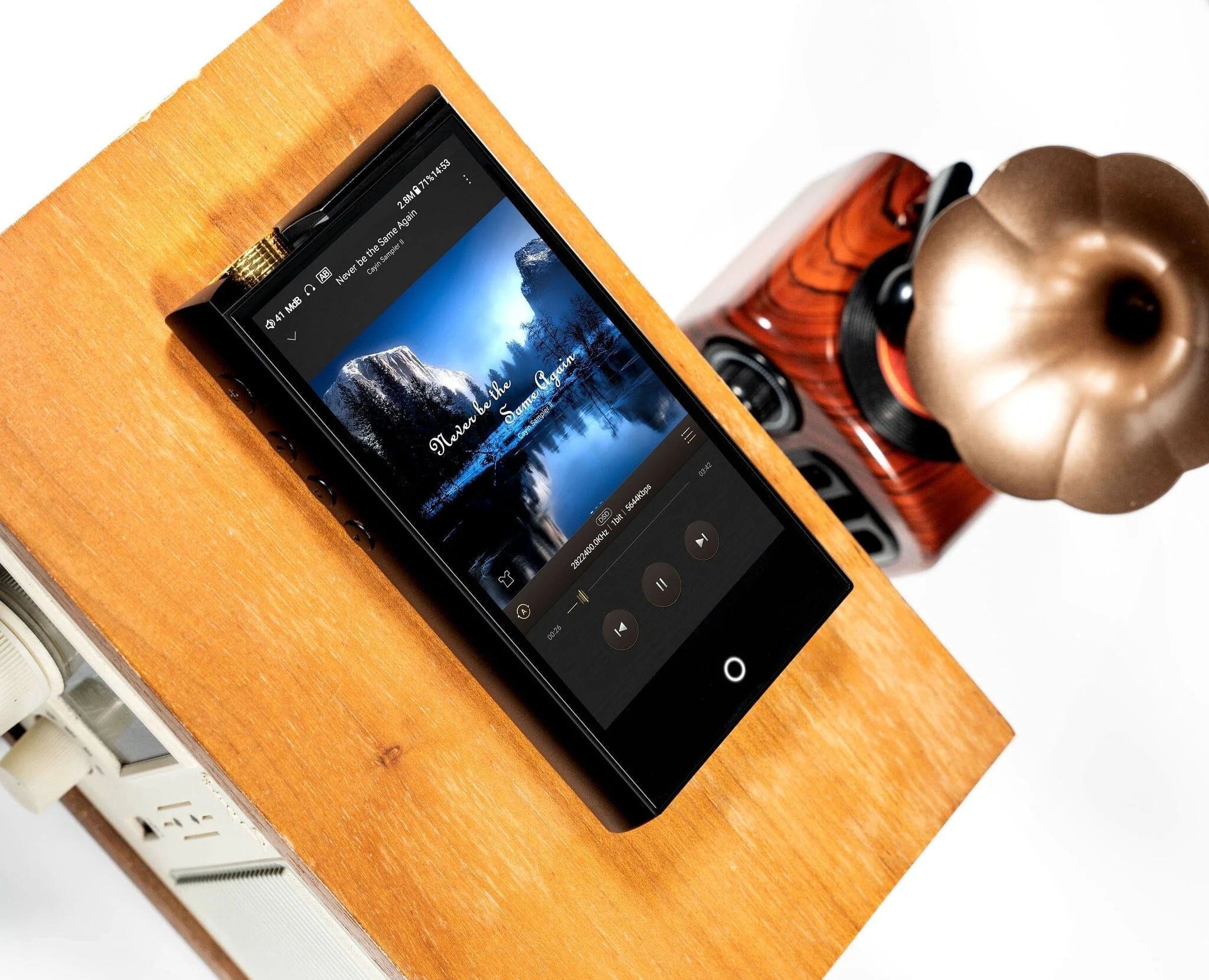 Cayin N7 Pure 1-Bit Android-Based Digital Audio Portable Music Player - Image 9