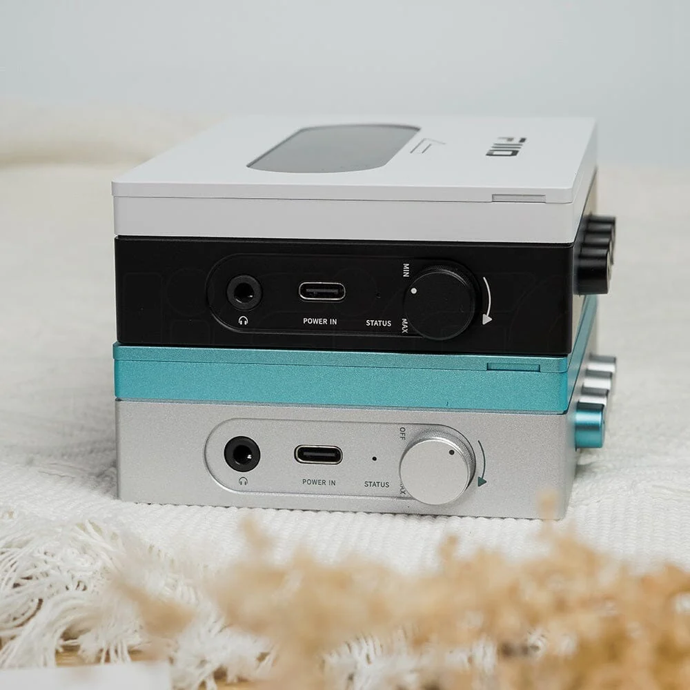 FiiO CP13 Portable Stereo Cassette Player - Image 16
