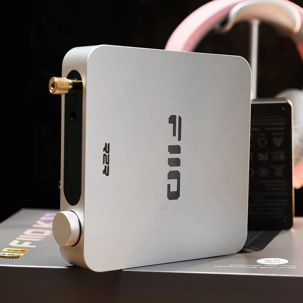 FiiO K11 R2R High-Performance Desktop DAC / Headphone AMP - Image 8