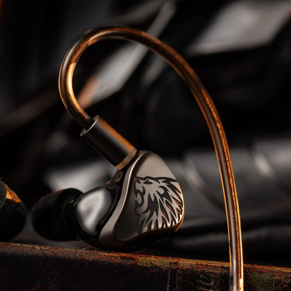 HiBy Yvain Medium-End Three-way 4 BA Drivers Enclosed Reference In-Ear Earphones - Image 4