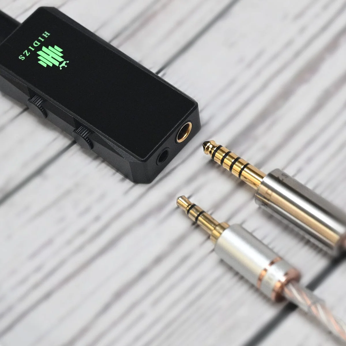 Hidizs S9 Pro Plus Martha Flagship ES9038Q2M DAC Portable HiFi Balanced Dongle - Image 9