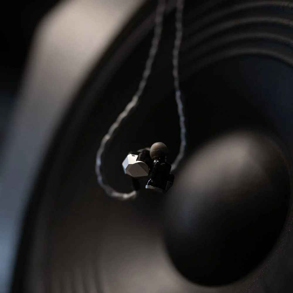 Moondrop Harmon 3 Dynamic Drivers In-Ear Earphone - Image 11