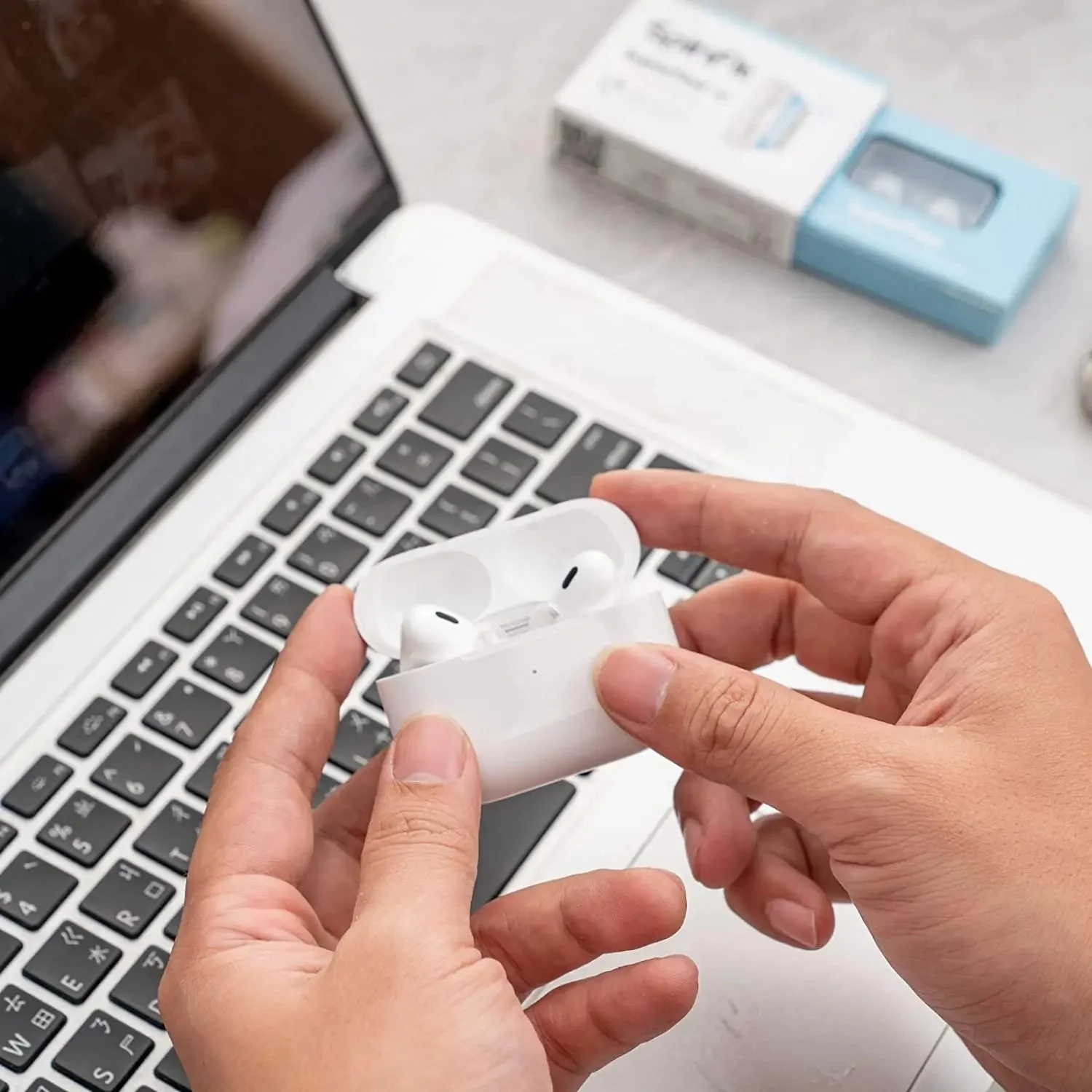Spinfit SuperFine Cloud Comfort Earbud Tips for AirPods Pro 1&2 - Image 6