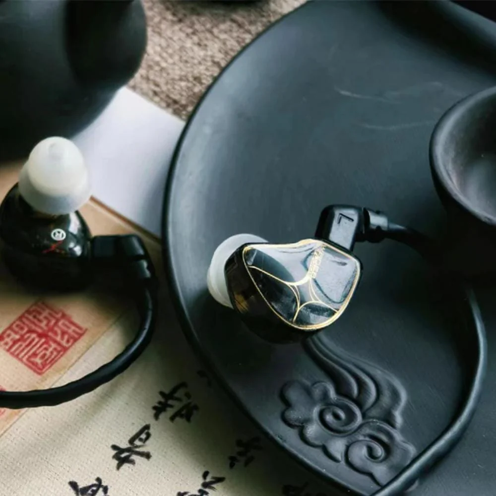 TANGZU Wan'er S.G. Studio Edition 10mm PET Diaphragm Dynamic Driver In-Ear Earphones - Image 3